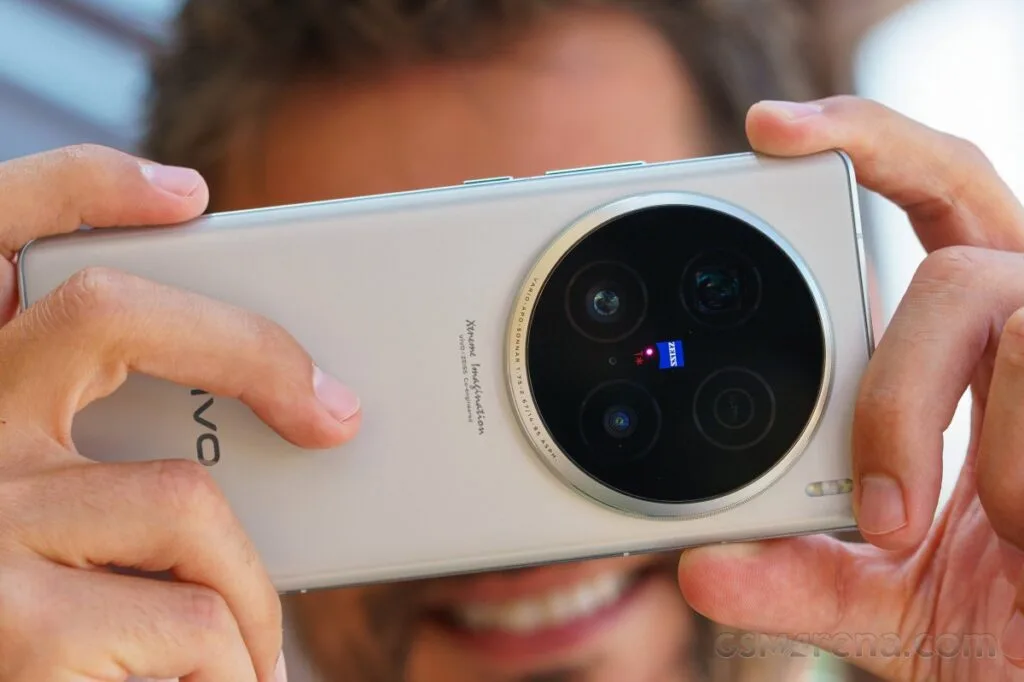 vivo X200 Ultra Yeni Bir Eylem Düğmesiyle Geliyor